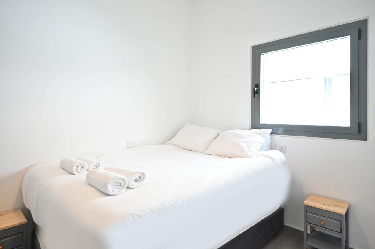 Luminous 3-br In The Heart Of Shenkin By Holyguest Tel Aviv