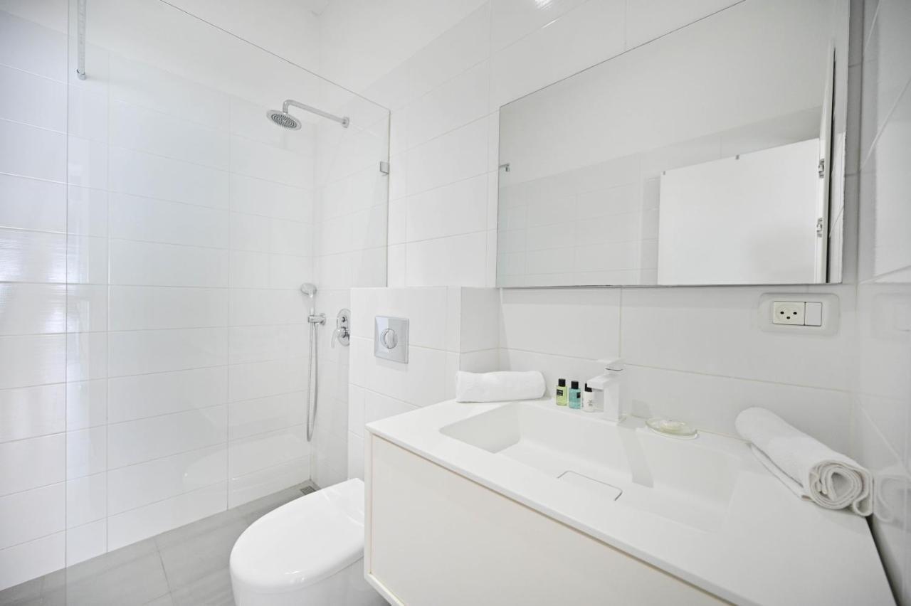 Căn hộ Luminous 3-br In The Heart Of Shenkin By Holyguest